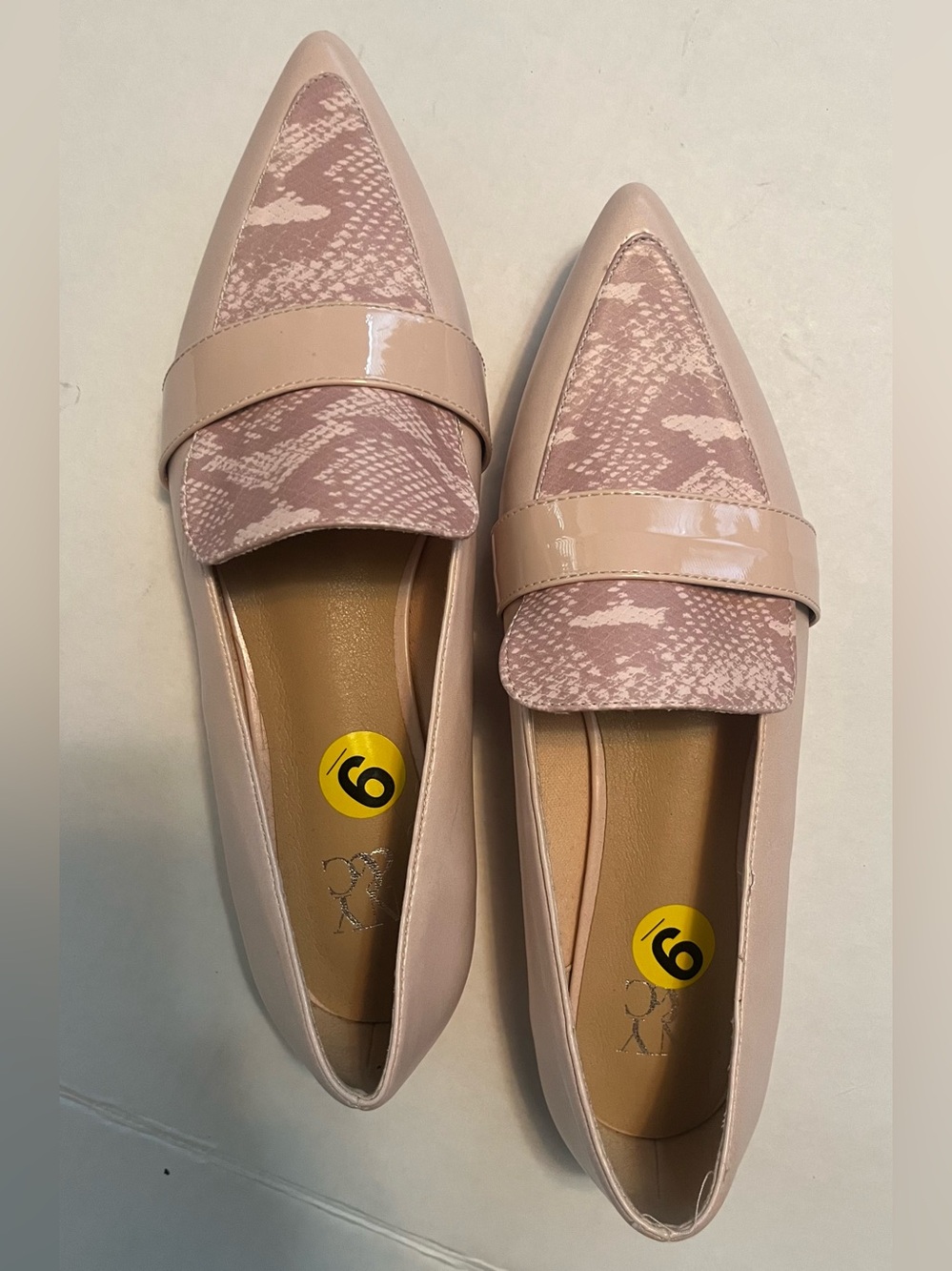 New York & Company Pink Nude Pointed Toe Flats